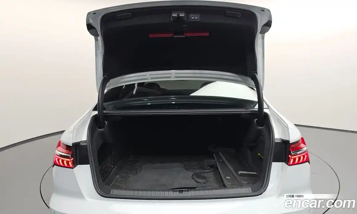 Audi A6 2021 2.0 Автомат в Москве № 163128, фото 20