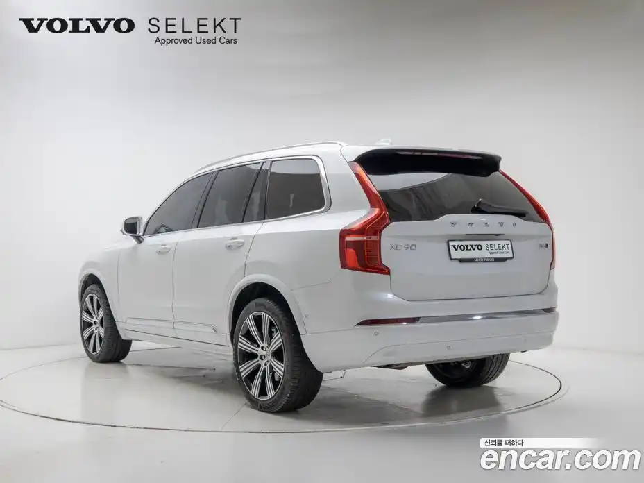 Volvo XC90 2025 2.0 Автомат в Москве № 164723, фото 4