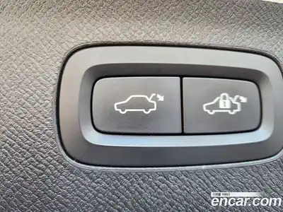 Volvo XC90 2017 2.0 Автомат в Москве № 164863, миниатюра 11