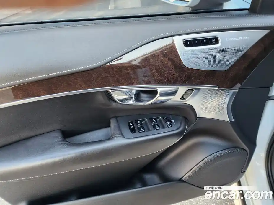 Volvo XC90 2017 2.0 Автомат в Москве № 164863, фото 17