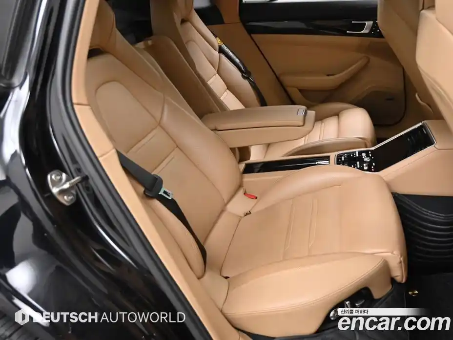Porsche Panamera 2018 2.9 Автомат в Москве № 165603, фото 11