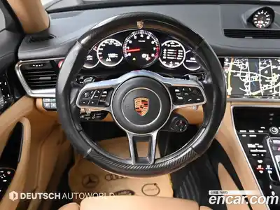 Porsche Panamera 2018 2.9 Автомат в Москве № 165603, миниатюра 12