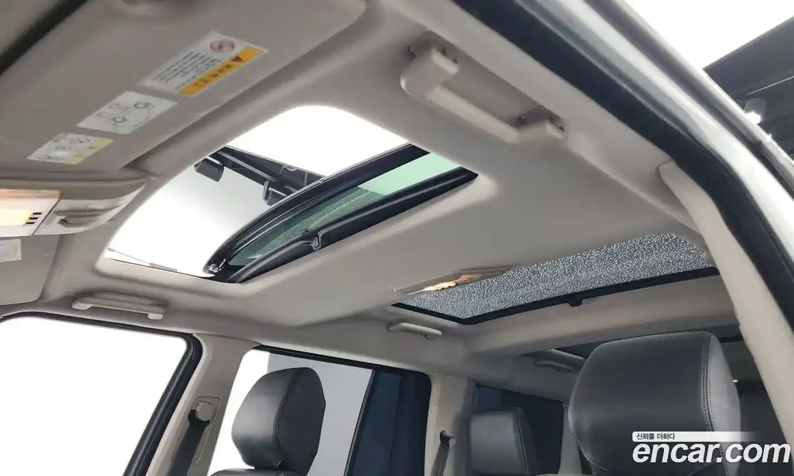 Land Rover Discovery 2012 3.0 Автомат в Москве № 166448, фото 16