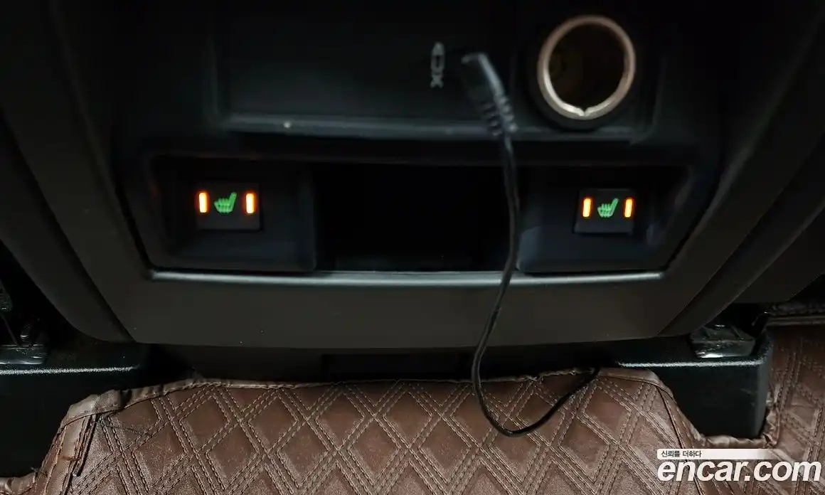 Land Rover Discovery 2012 3.0 Автомат в Москве № 166448, фото 17