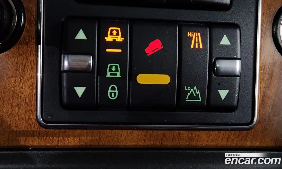 Land Rover Discovery 2012 3.0 Автомат в Москве № 166448, фото 20