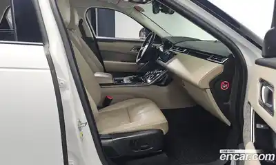 Land Rover Range-Rover Velar 2018 2.0 Автомат в Москве № 166660, миниатюра 12