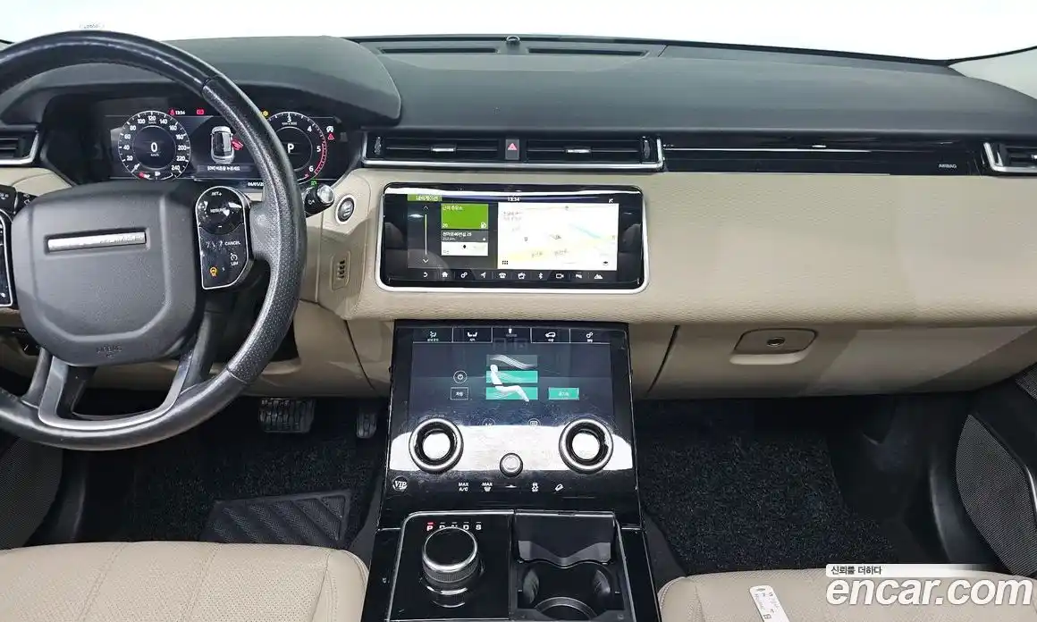 Land Rover Range-Rover Velar 2018 2.0 Автомат в Москве № 166660, фото 14