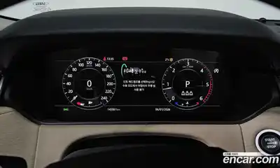 Land Rover Range-Rover Velar 2018 2.0 Автомат в Москве № 166660, миниатюра 9