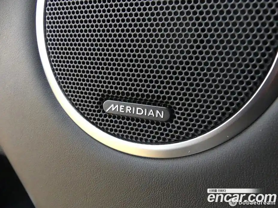 Land Rover Range-Rover 2015 4.4 Автомат в Москве № 166904, фото 16