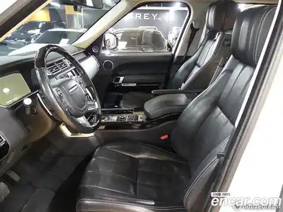 Land Rover Range-Rover 2015 4.4 Автомат в Москве № 166904, миниатюра 10