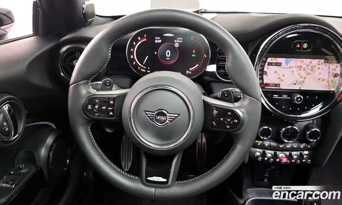 Mini Cooper 2024 2.0 Автомат в Москве № 166923, фото 13