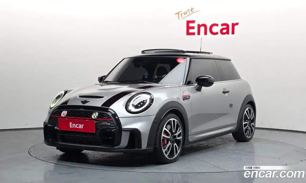 Mini Cooper 2024 2.0 Автомат в Москве № 166923, фото 7