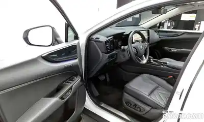 Lexus NX 2025 2.5 Автомат в Москве № 167962, миниатюра 5