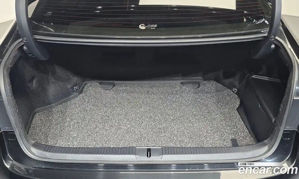 Lexus ES 2017 2.5 Автомат в Москве № 168276, фото 7