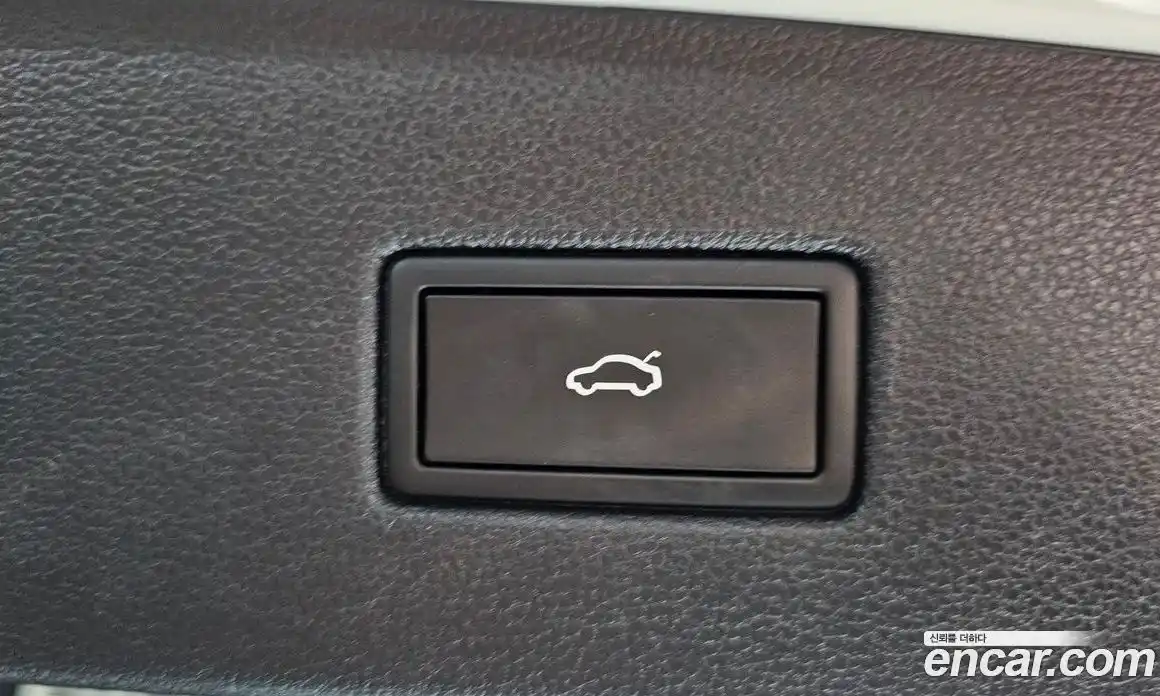 Volkswagen Tiguan 2023 2.0 Автомат в Москве № 168507, фото 20