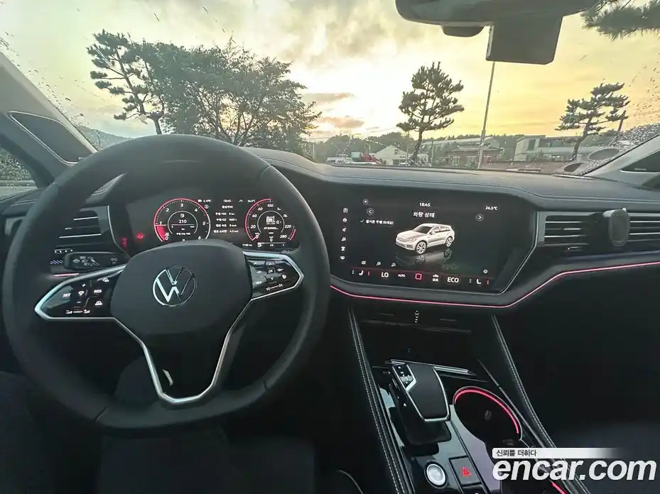 Volkswagen Touareg 2024 3.0 Автомат в Москве № 169131, фото 11