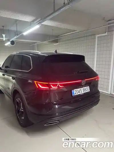 Volkswagen Touareg 2024 3.0 Автомат в Москве № 169131, миниатюра 4