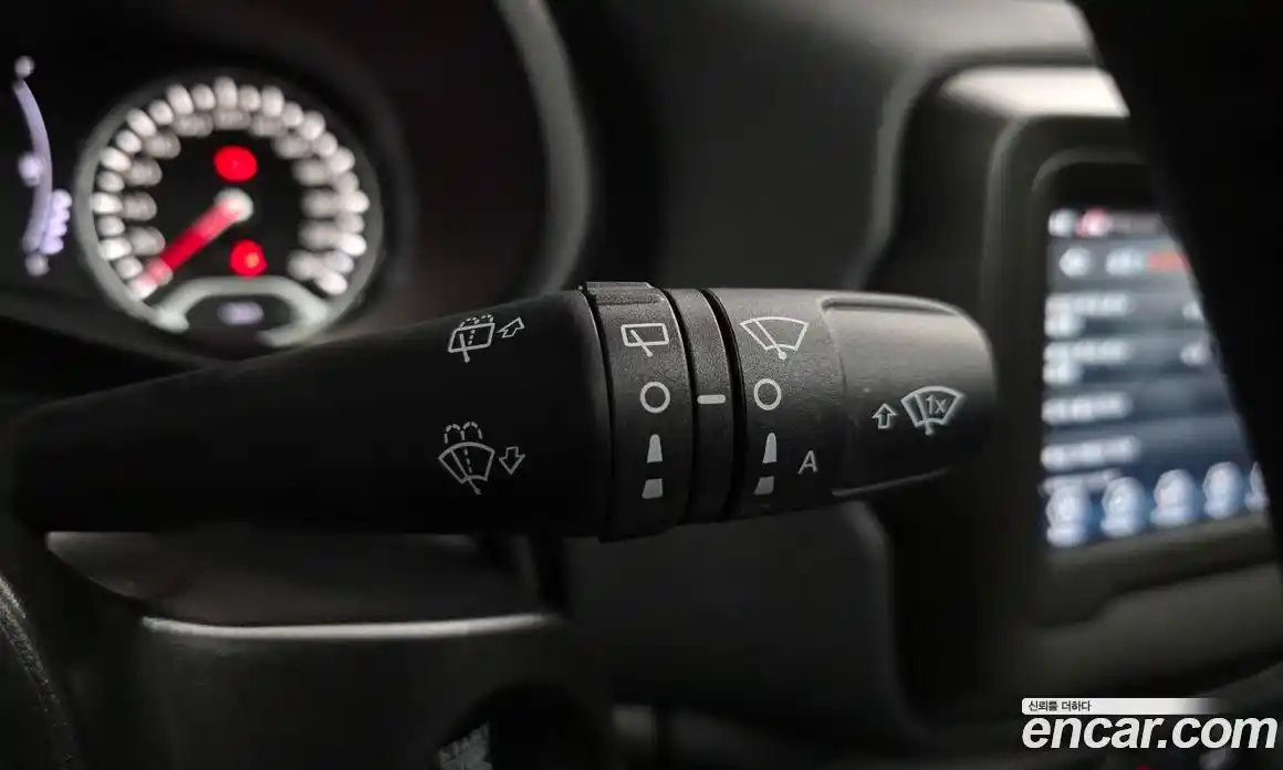 Jeep Renegade 2020 2.4 Автомат в Москве № 169682, фото 19