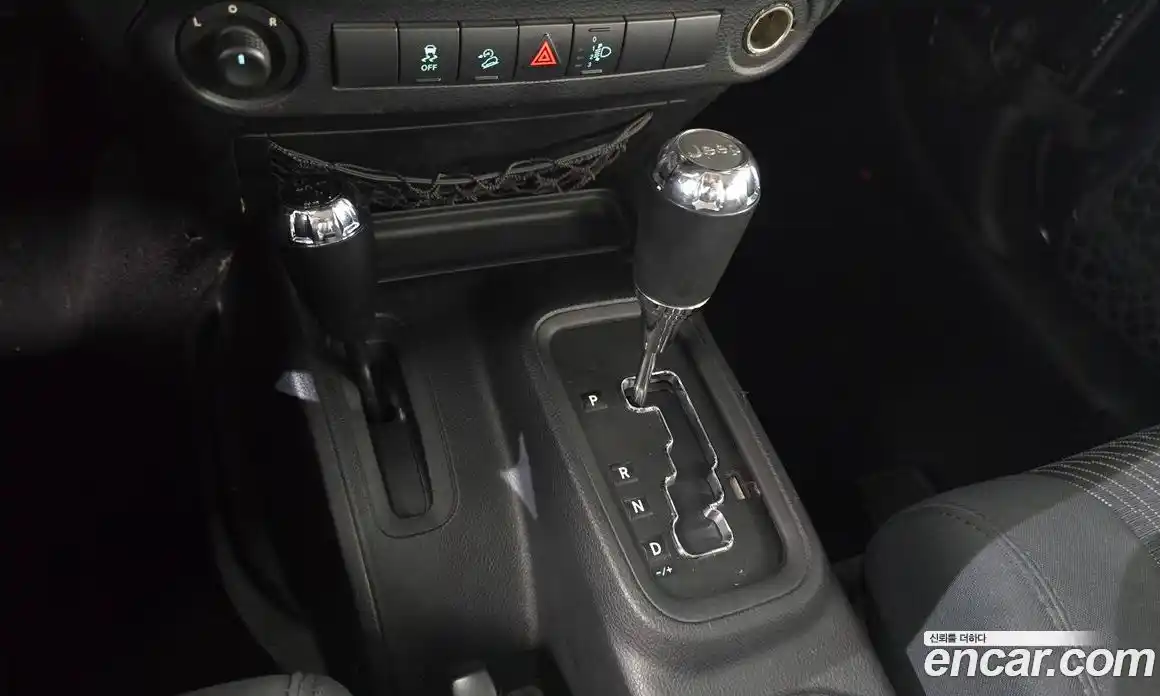 Jeep Wrangler 2012 3.6 Автомат в Москве № 169687, фото 20