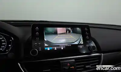 Honda Accord 2018 2.0 Автомат в Москве № 170630, миниатюра 12
