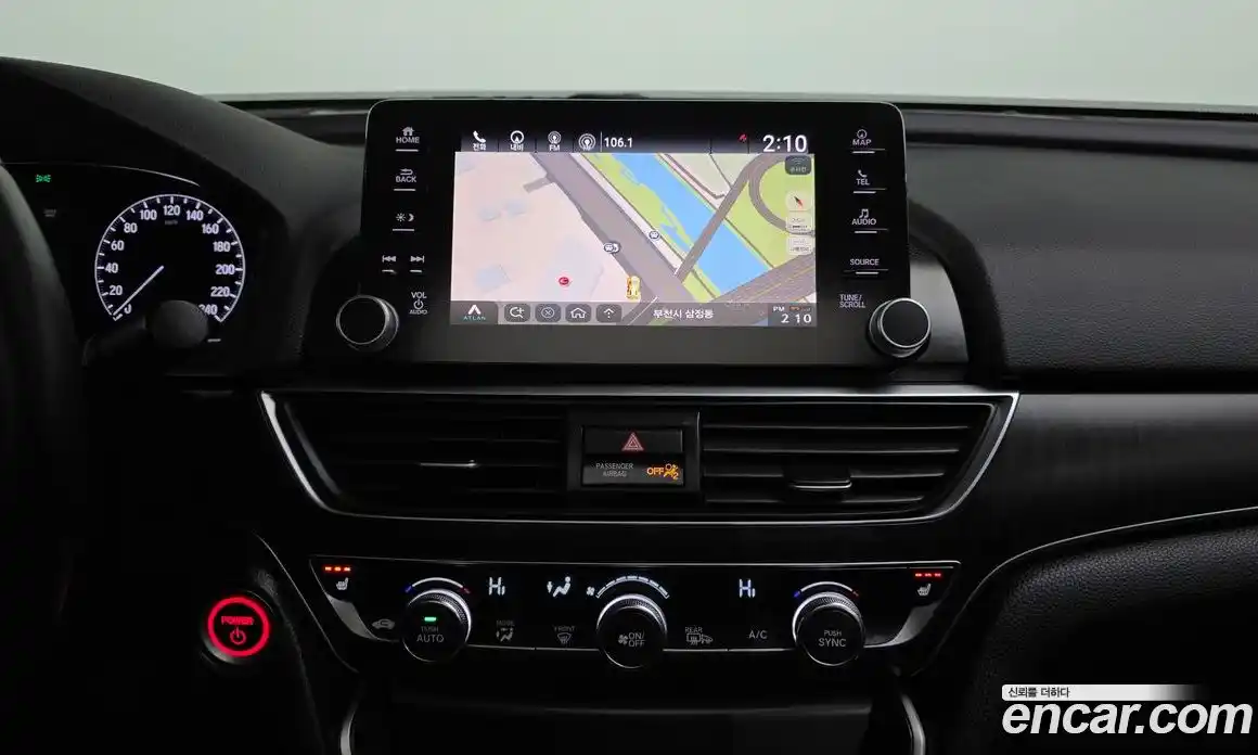 Honda Accord 2018 2.0 Автомат в Москве № 170630, фото 17