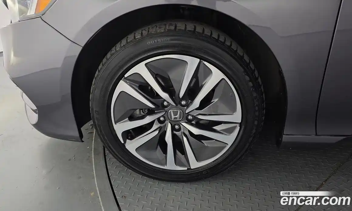 Honda Accord 2018 2.0 Автомат в Москве № 170630, фото 19