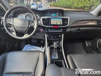 Honda Accord 2017 3.5 Автомат в Москве № 170701, миниатюра 5
