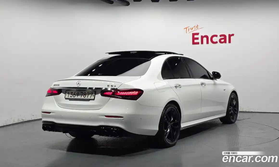 Mercedes-Benz E-Class 2023 3.0 Автомат в Москве № 173933, фото 13