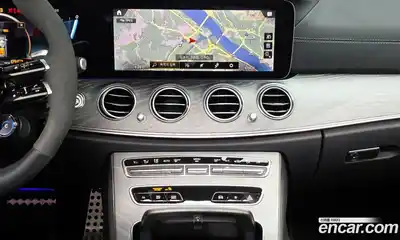 Mercedes-Benz E-Class 2023 3.0 Автомат в Москве № 173933, миниатюра 5