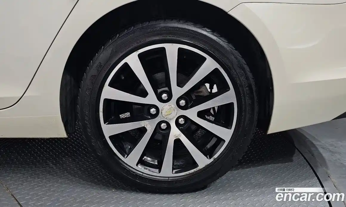 Chevrolet Malibu 2012 2.0 Автомат в Москве № 175232, фото 15