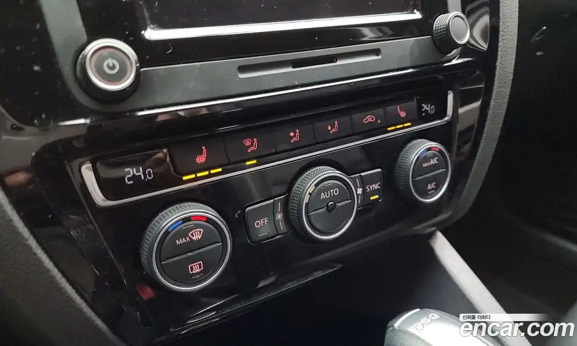 Volkswagen Jetta 2015 2.0 Автомат в Москве № 176974, фото 15