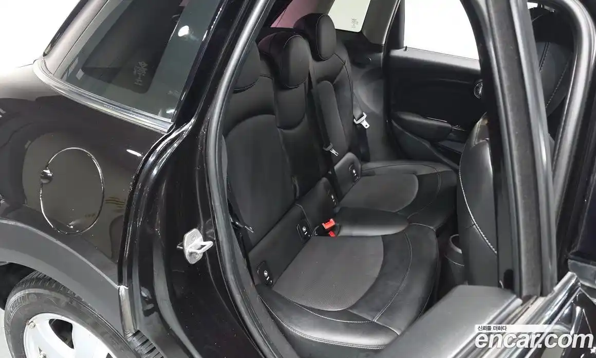 Mini Cooper 2017 1.5 Автомат в Москве № 184638, фото 7