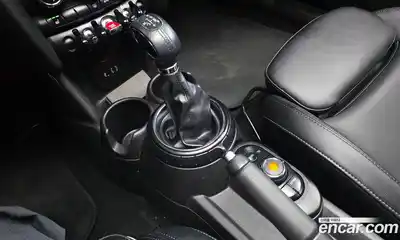 Mini Cooper 2017 1.5 Автомат в Москве № 184638, миниатюра 10