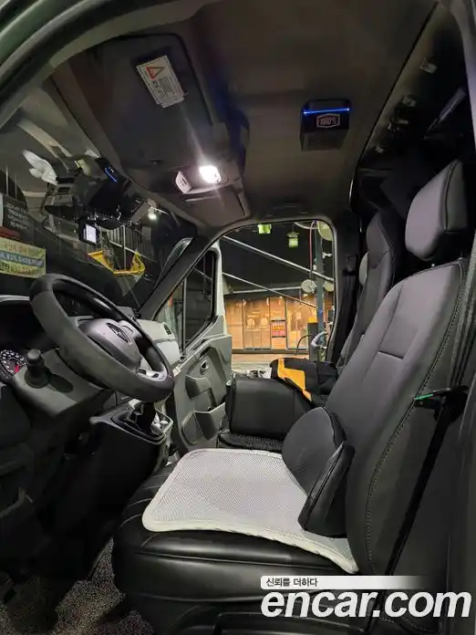 Renault Master 2021 2.3 Механическая в Москве № 185358, фото 13