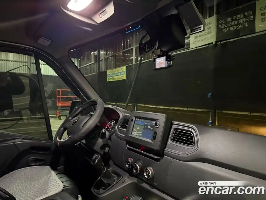 Renault Master 2021 2.3 Механическая в Москве № 185358, фото 14