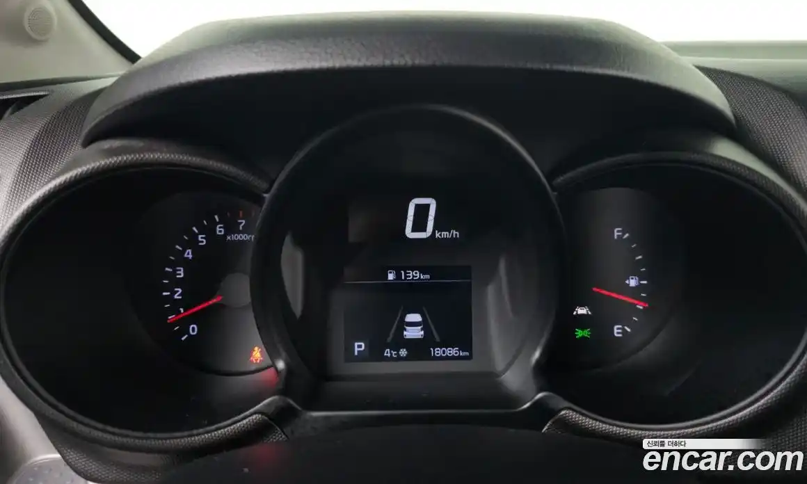 Kia Ray 2021 1.0 Автомат в Москве № 18582, фото 18