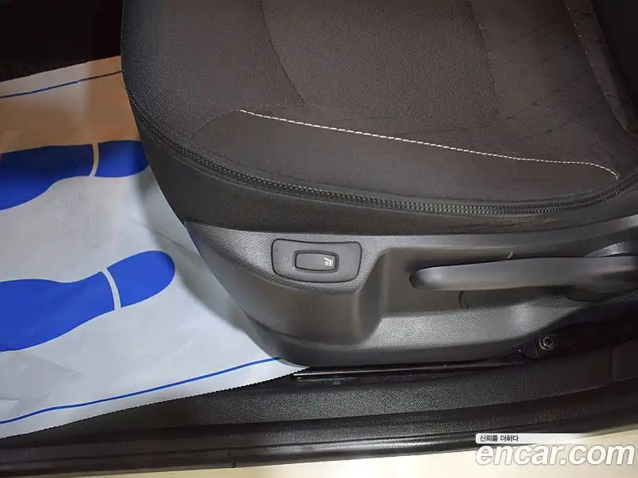 Renault QM3 2014 1.5 Автомат в Москве № 186392, фото 16