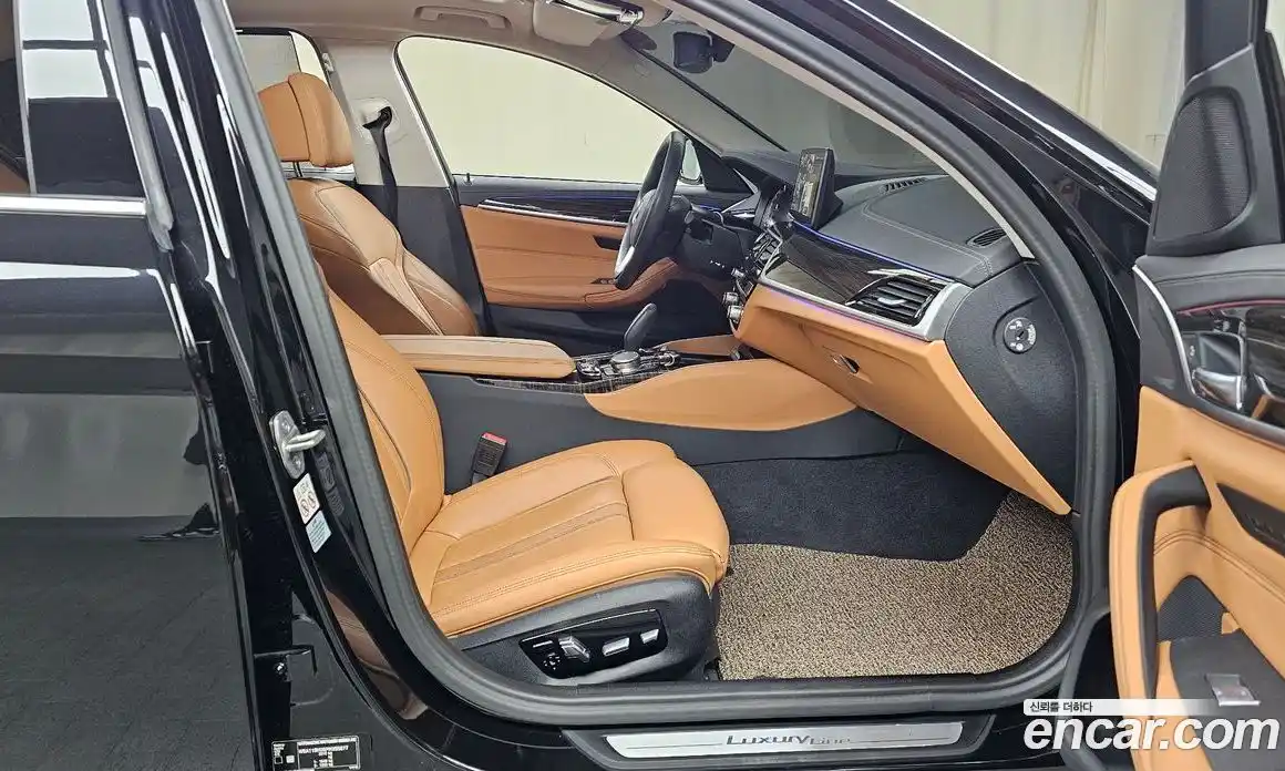 BMW 5-Series 2023 2.0 Автомат в Москве № 187780, фото 3