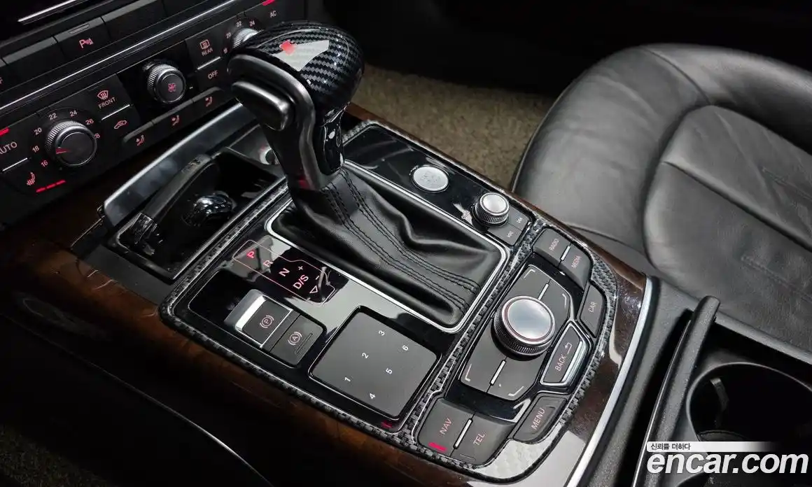 Audi A6 2013 2.0 Автомат в Москве № 187790, фото 9