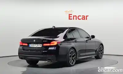 BMW 5-Series 2023 2.0 Автомат в Москве № 189134, миниатюра 2