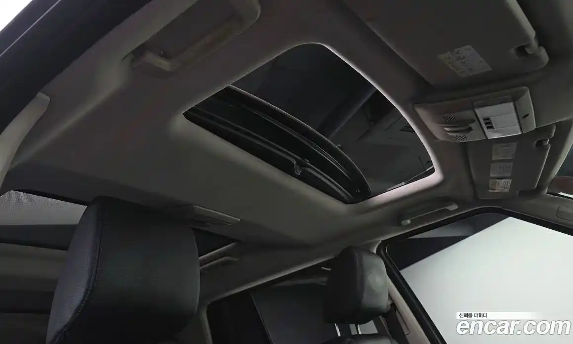 Land Rover Discovery 2013 3.0 Автомат в Москве № 189286, фото 11