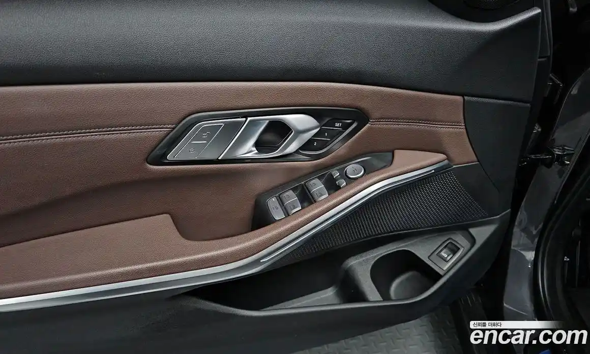 BMW 3-Series 2021 2.0 Автомат в Москве № 189300, фото 15