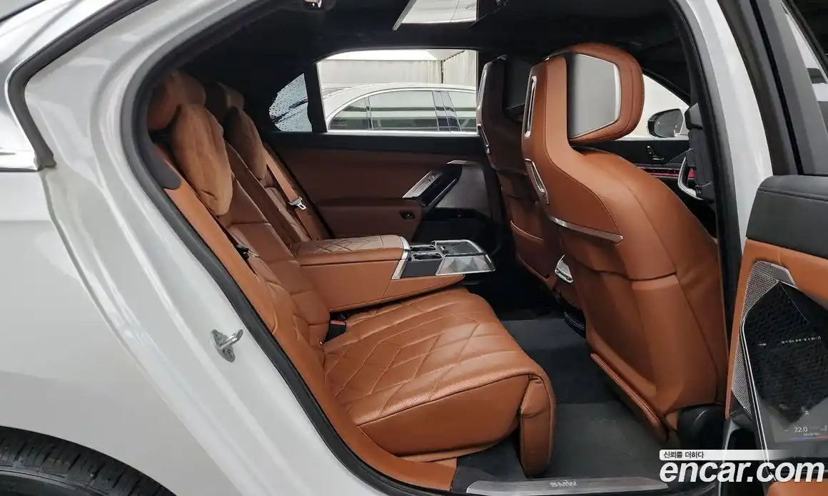 BMW 7-Series 2023 3.0 Автомат в Москве № 191532, фото 17