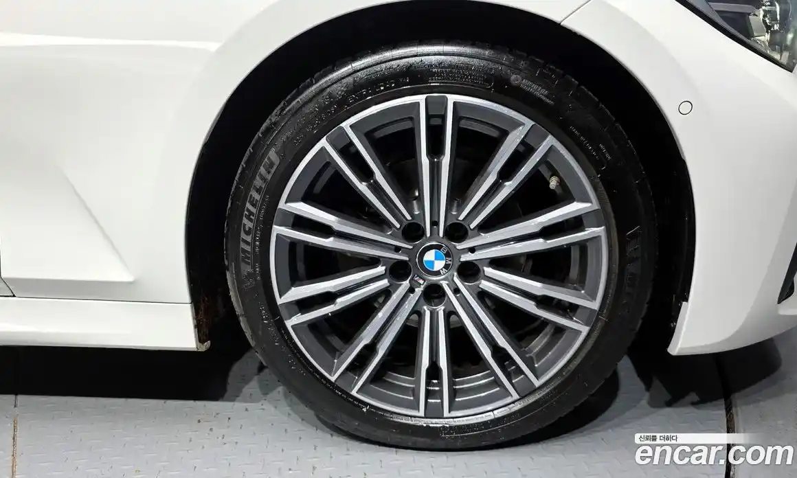 BMW 3-Series 2021 2.0 Автомат в Москве № 192341, фото 14