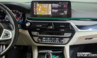 BMW 5-Series 2023 4.4 Автомат в Москве № 192531, миниатюра 5