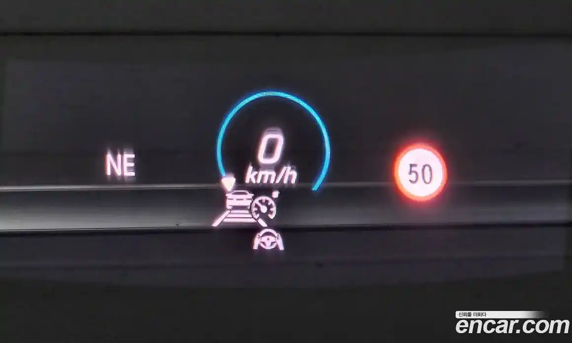 Mercedes-Benz E-Class 2021 3.0 Автомат в Москве № 193174, фото 3