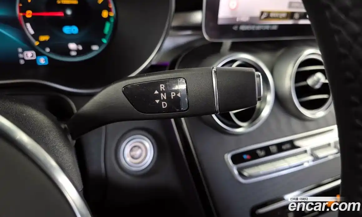 Mercedes-Benz GLC-Class 2023 2.0 Автомат в Москве № 194514, фото 9