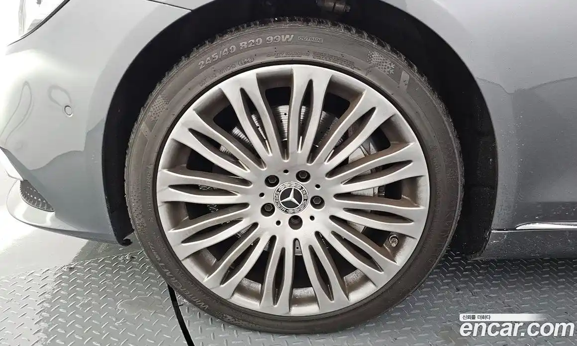 Mercedes-Benz S-Class 2018 4.0 Автомат в Москве № 195511, фото 15