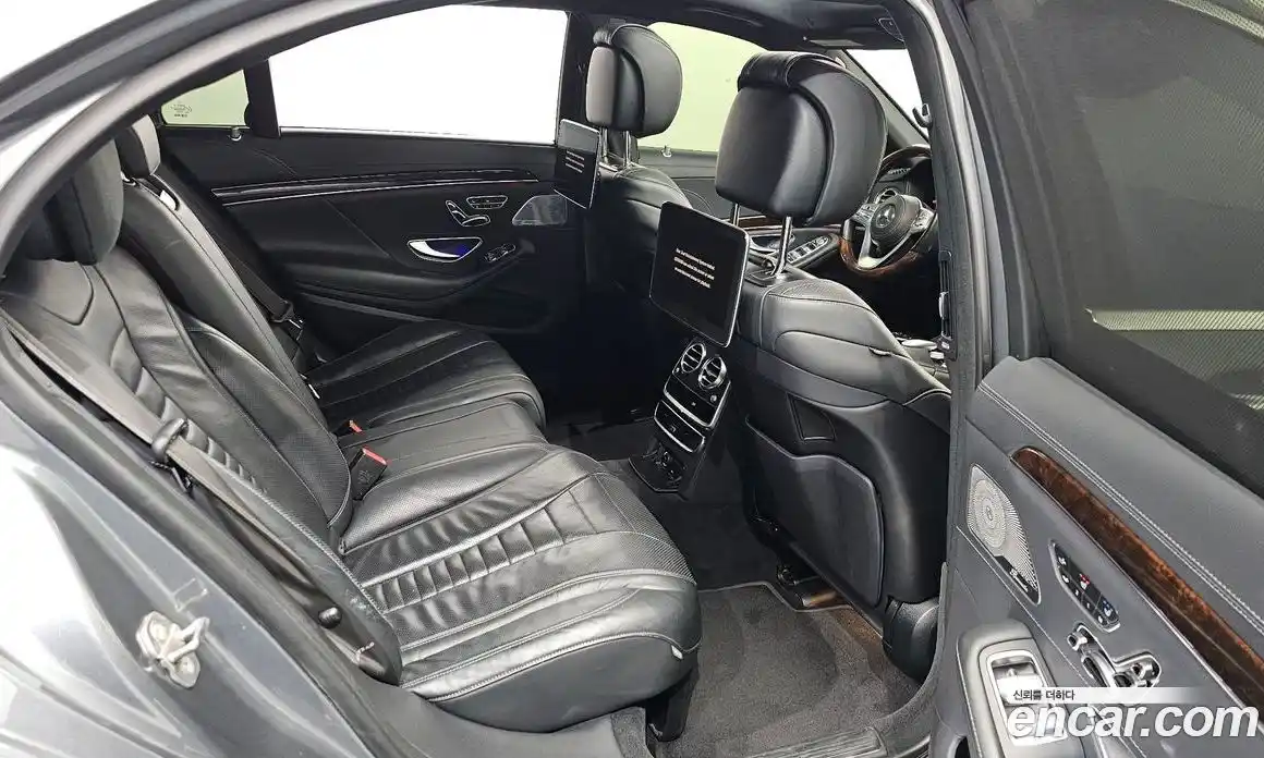 Mercedes-Benz S-Class 2018 4.0 Автомат в Москве № 195511, фото 4