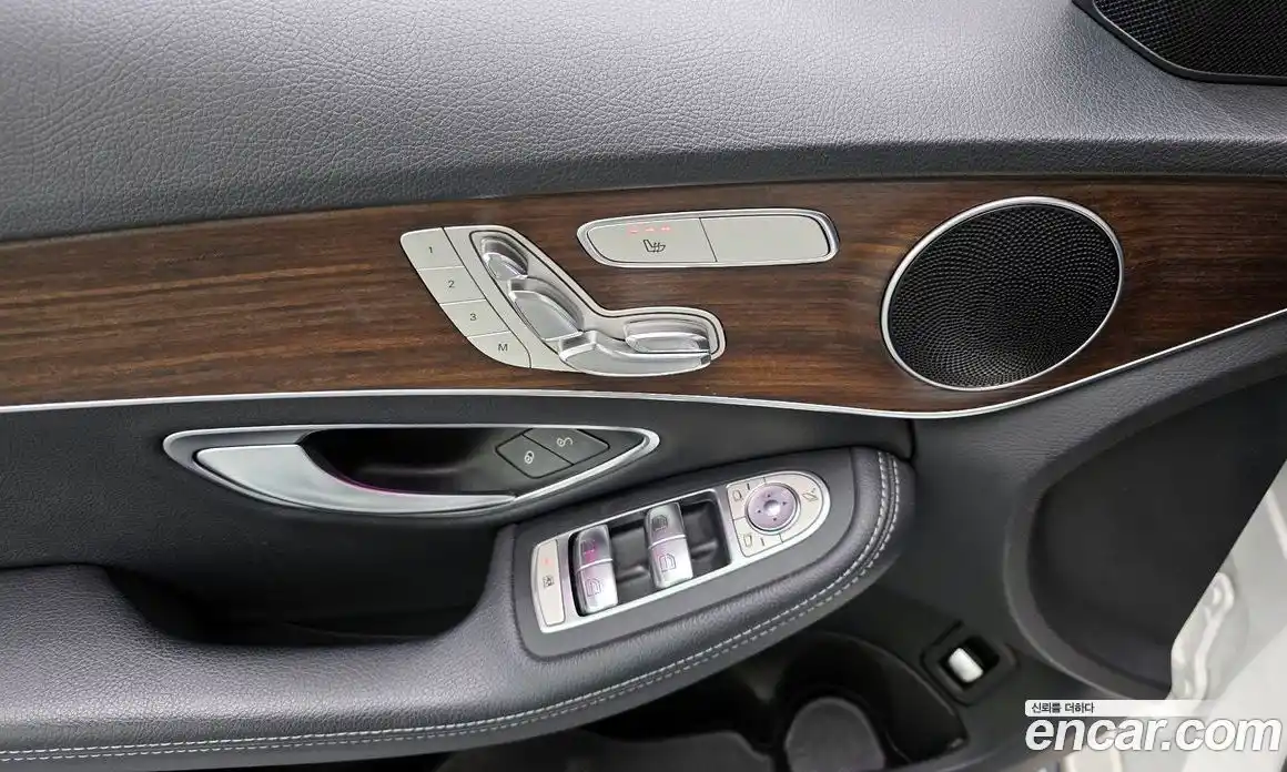 Mercedes-Benz C-Class 2019 1.9 Автомат в Москве № 195546, фото 18